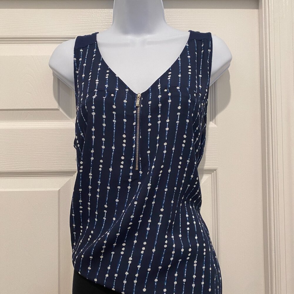 Fortune & Ivy Lighton Zip Detail Mixed Material Blouse